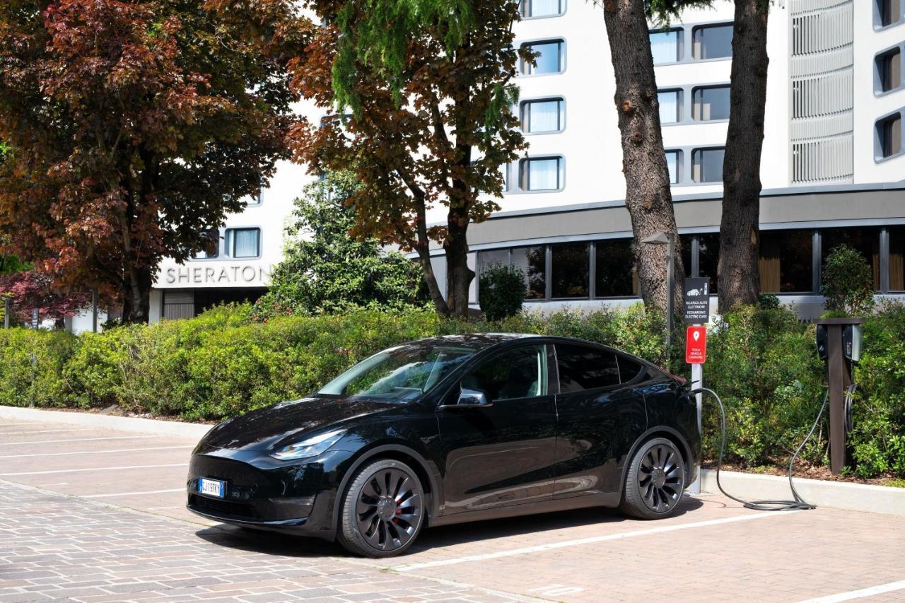 Sheraton Milan San Siro Εξωτερικό φωτογραφία